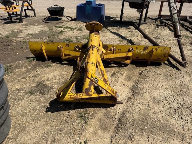 john-deere-8-image-2