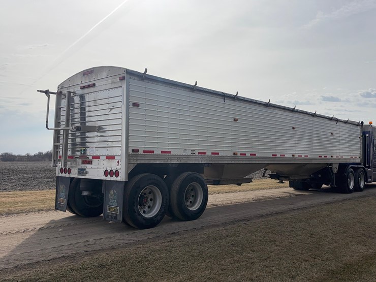 2011-timpte-hopper-image-4