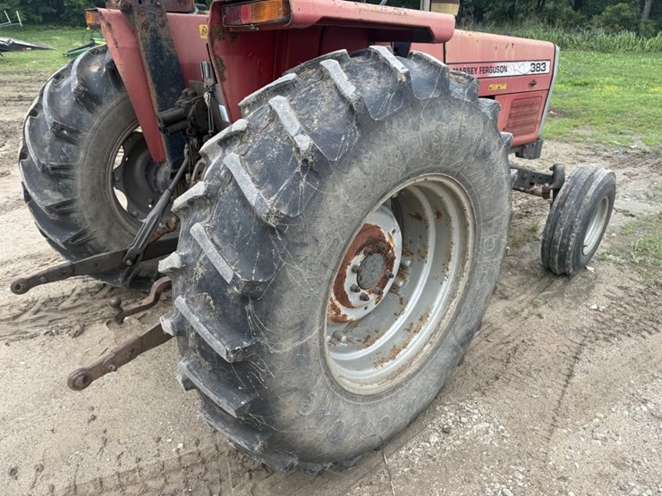 massey-ferguson-383-image-14