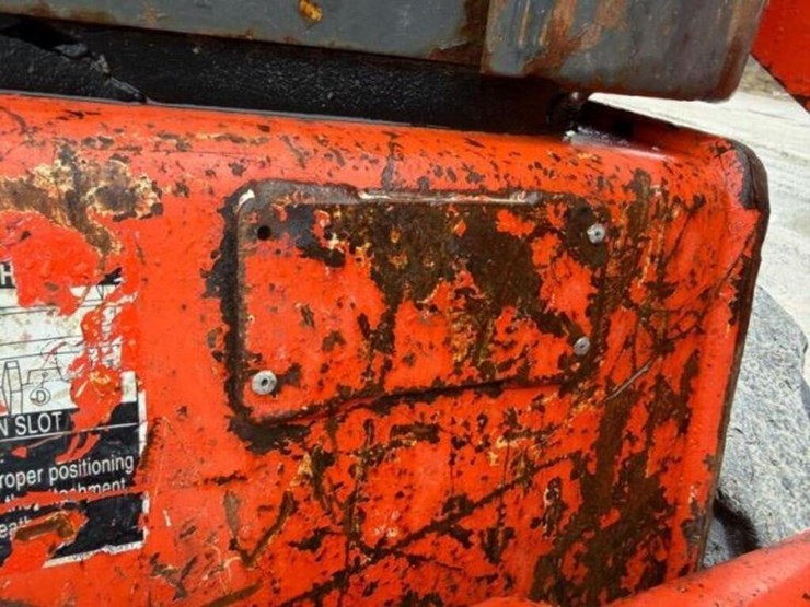 2018-kubota-ssv65-image-9