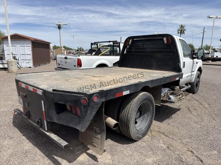 2002-ford-f550-image-7