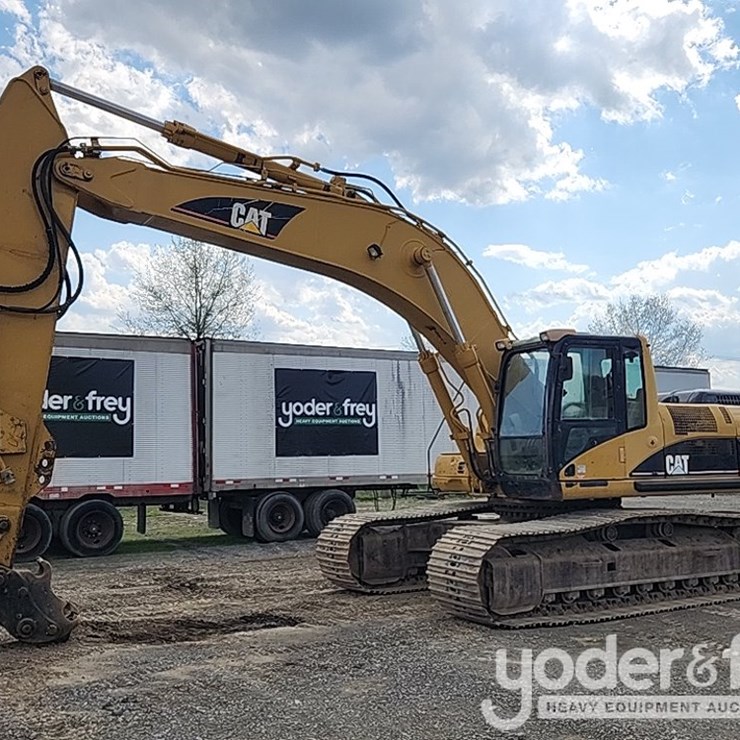 2005 CATERPILLAR 330