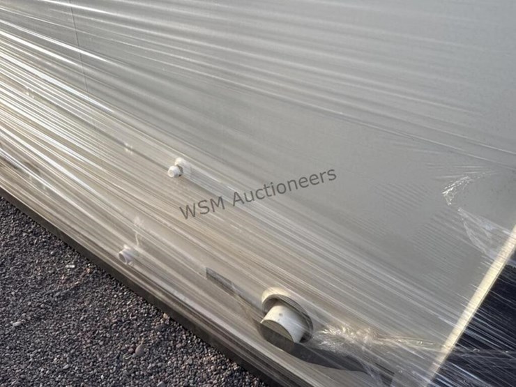 mobile-toilet-unit-image-3