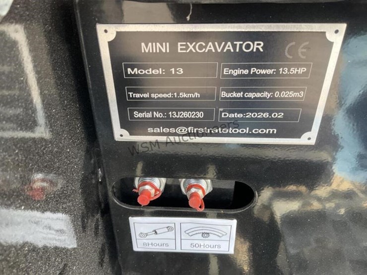 2026-miva-13-mini-excavator-image-11