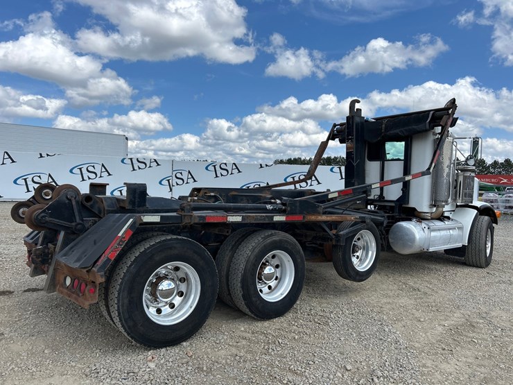 1995-peterbilt-357-image-5