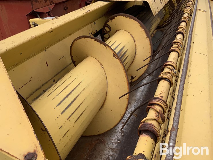 new-holland-1112-image-18