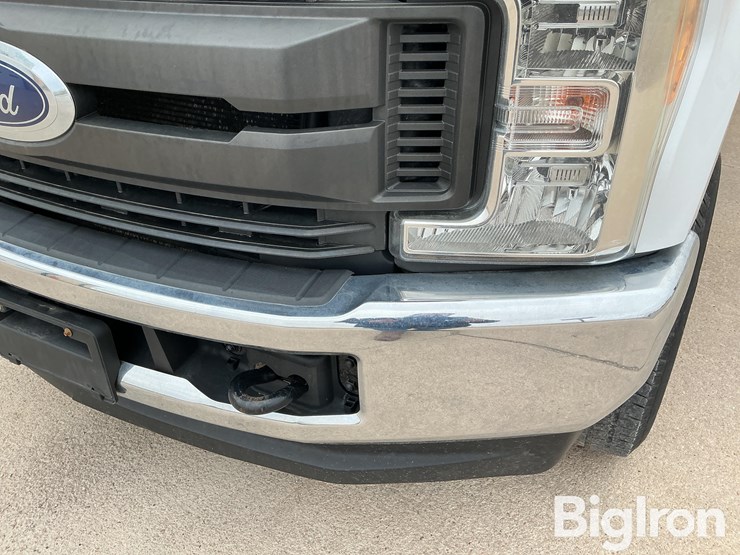 2017-ford-f250-xl-image-9