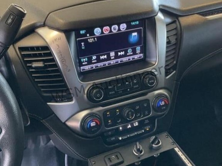 2018-chevrolet-tahoe-image-18