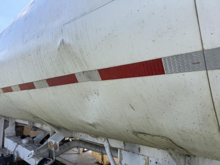 1974-heil-trailer-image-26