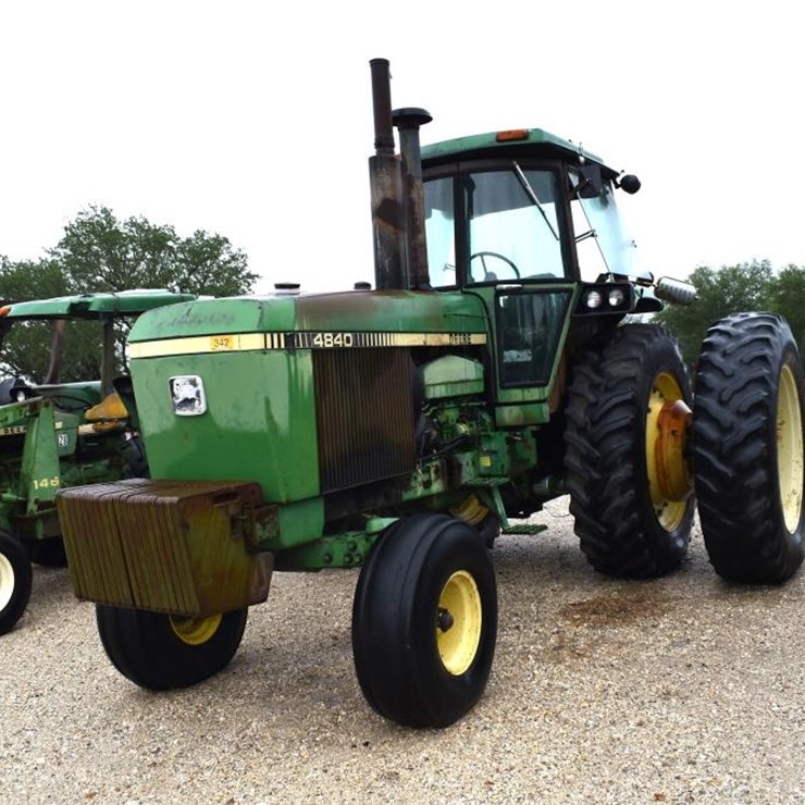 JOHN DEERE 4840