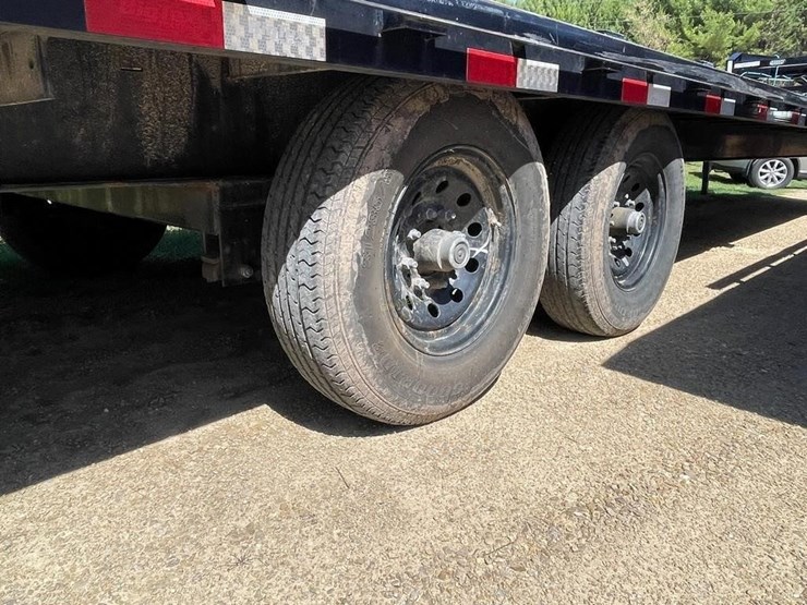 2025-big-tex-14gn-40sta-s8bk-trailer-as-is-image-7