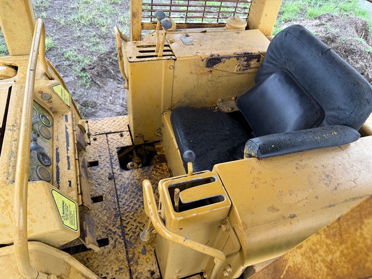 caterpillar-941b-image-17