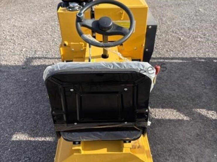 2026-sdl-850-vibratory-roller-image-3