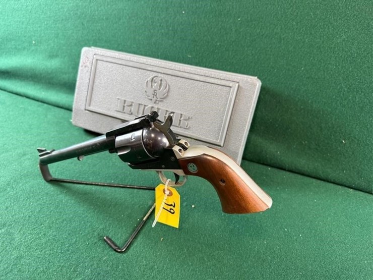 ruger-new-model-blackhawk-45cal-revolver-image-11