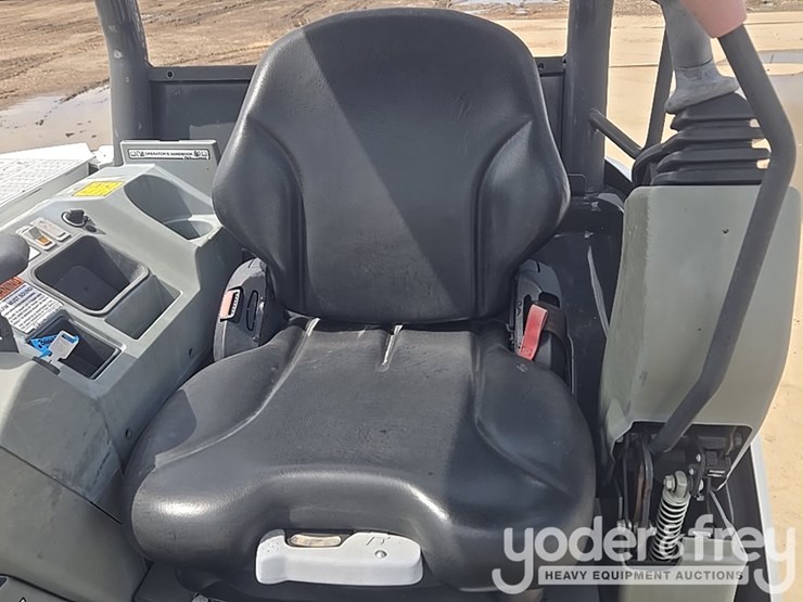 2021-bobcat-e35-image-52