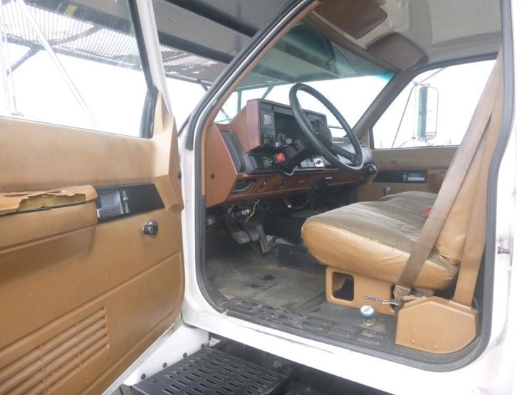 1992-gmc-topkick-image-16