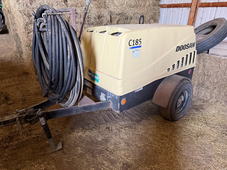 2014-doosan-c185-image-1