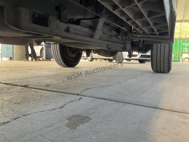 2015-ford-f350-image-27