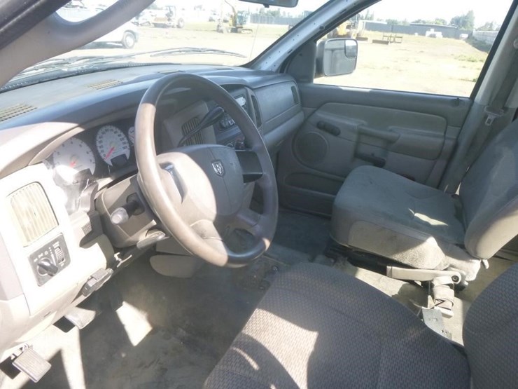 2005-dodge-ram-2500-image-9