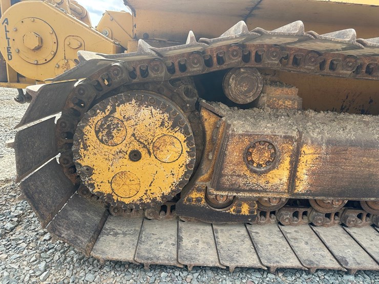 2006-deere-750j-lgp-image-69