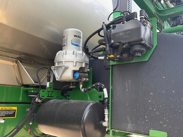 2024-john-deere-612r-image-23