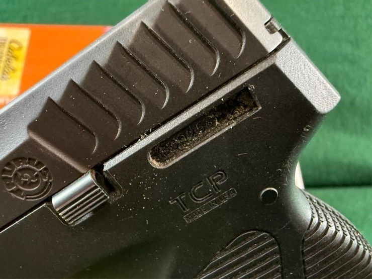 taurus-pt738-380-auto-pistol-image-8