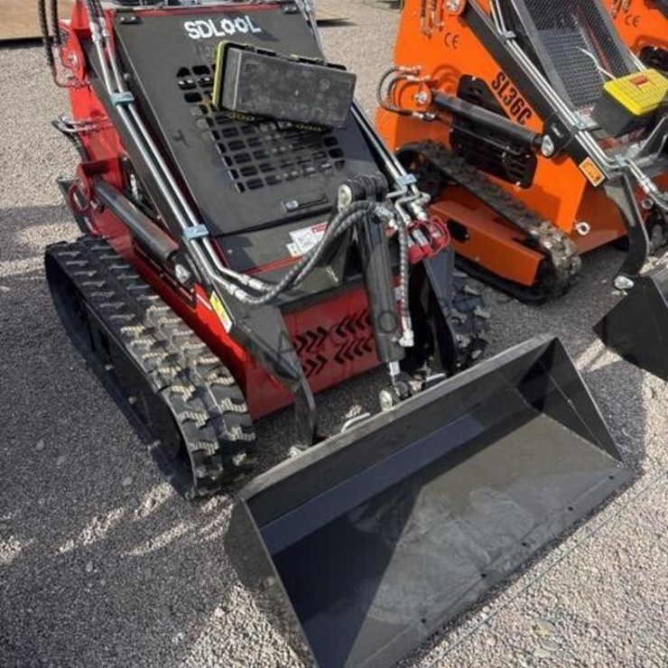 2026 SDL 380R Stand Up Skid Steer