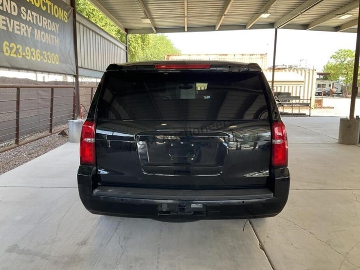 2019-chevrolet-tahoe-image-6