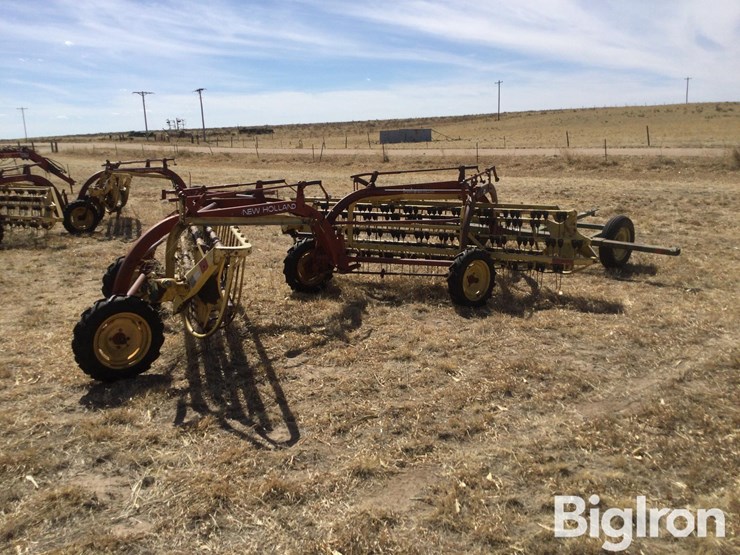 new-holland-260-image-5