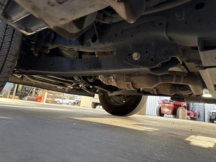 2019-ford-f250-image-25