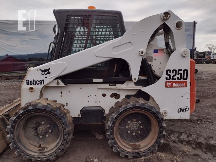 2002-bobcat-s250-image-14