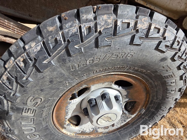 2007-chevrolet-silverado-2500-image-16