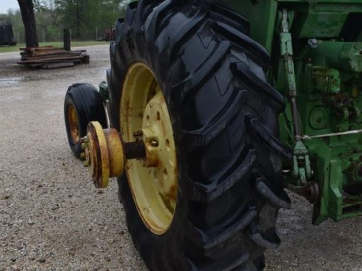 john-deere-4630-image-9