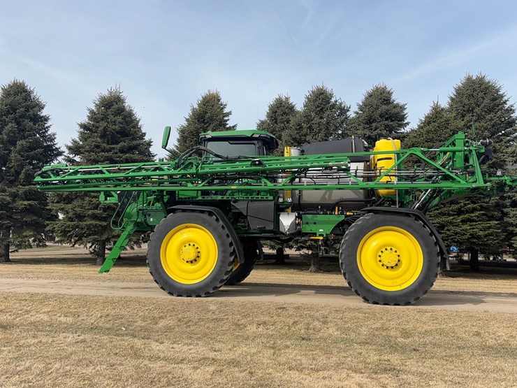 2024-john-deere-612r-image-15