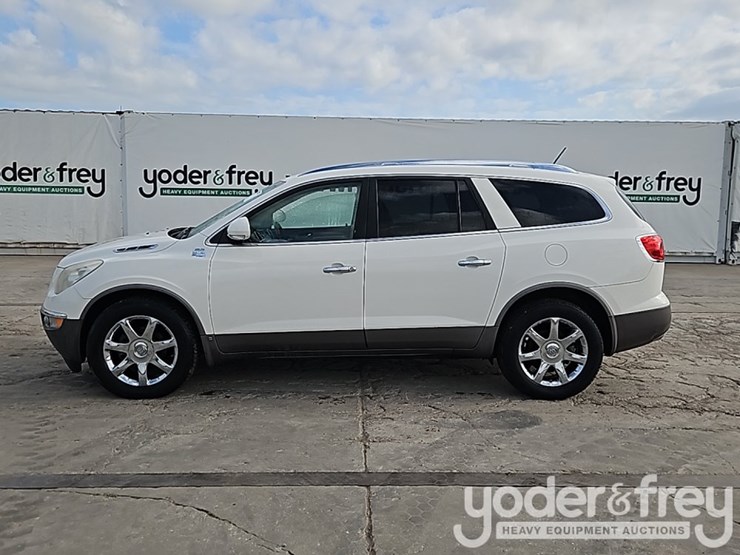 2008-buick-enclave-cxl-image-2