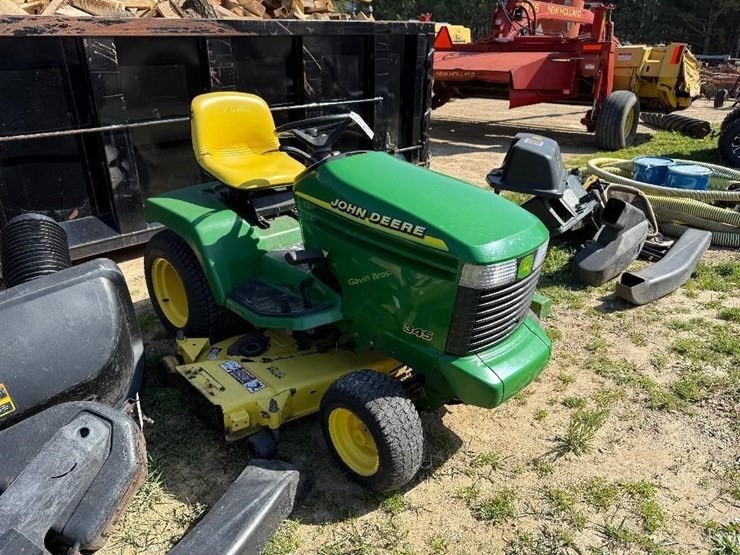 john-deere-345-image-2