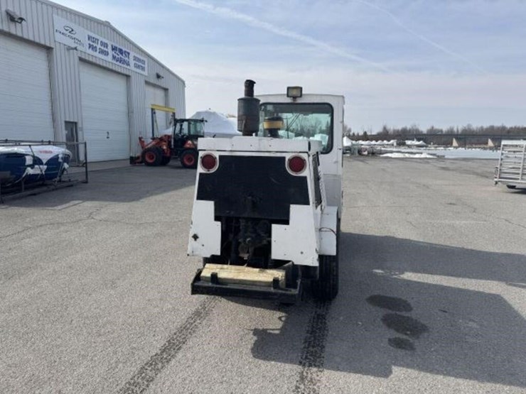 1996-trackless-mt5t-image-7