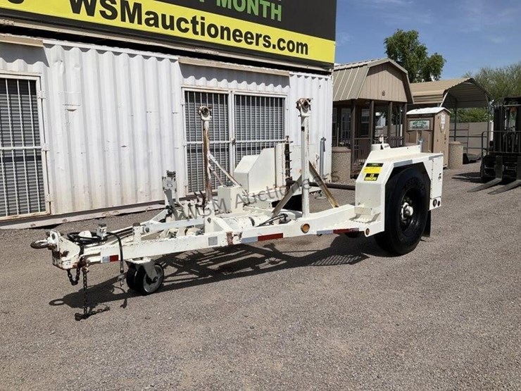 1988-hogg-&-davis-reel-trailer-image-2