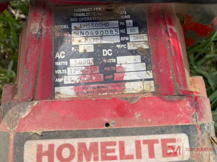 homelite-5,500-watt-portable-generator-image-4