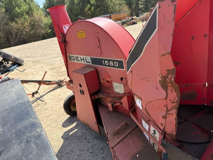 gehl-1580-image-4