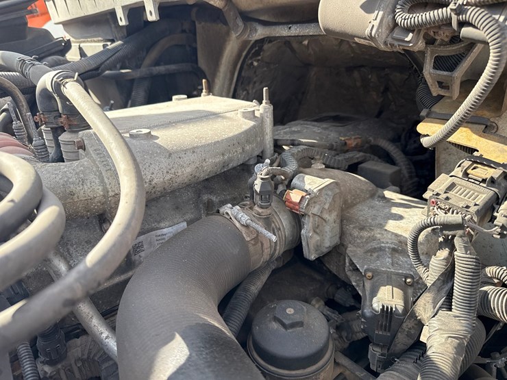 international-4400-sba-image-12