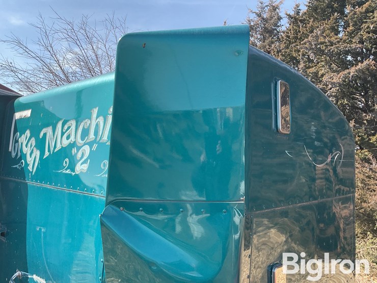 peterbilt-379-image-8