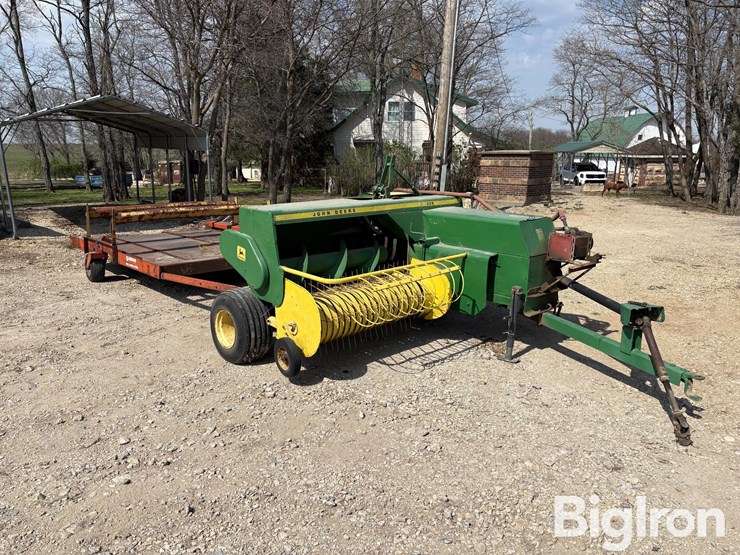 john-deere-336-image-3