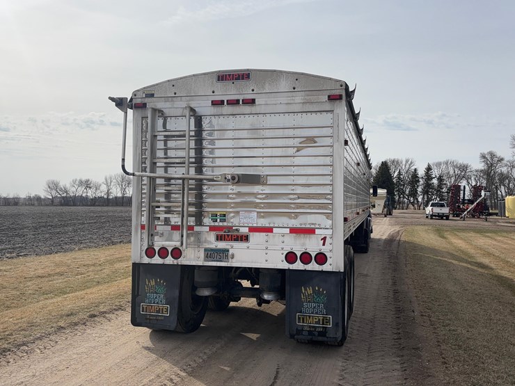 2011-timpte-hopper-image-5