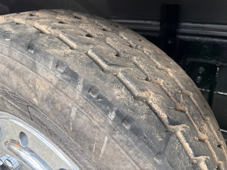 1999-caterpillar-c12-image-73