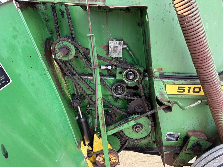 john-deere-510-image-23