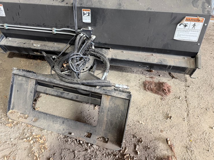 skid-steer-mount-angle-broom-image-2