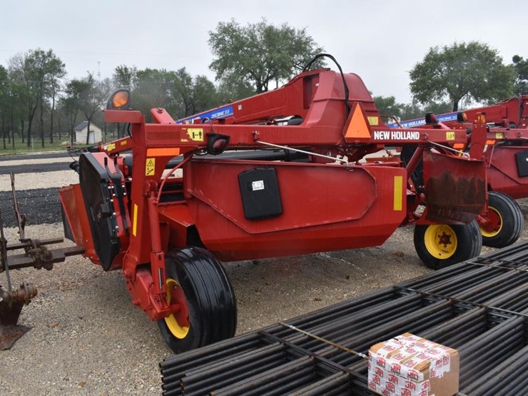 new-holland-313-image-11