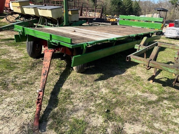 20'x101"-flatbed-wagon-with-gear-image-1