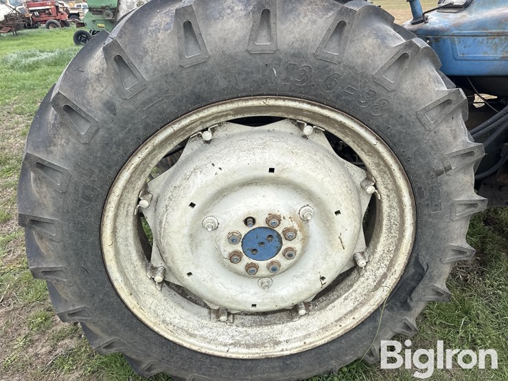 ford-4600-image-18